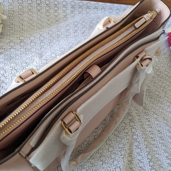 Tory Burch Robinson mini tote bag - Picture 12 of 16